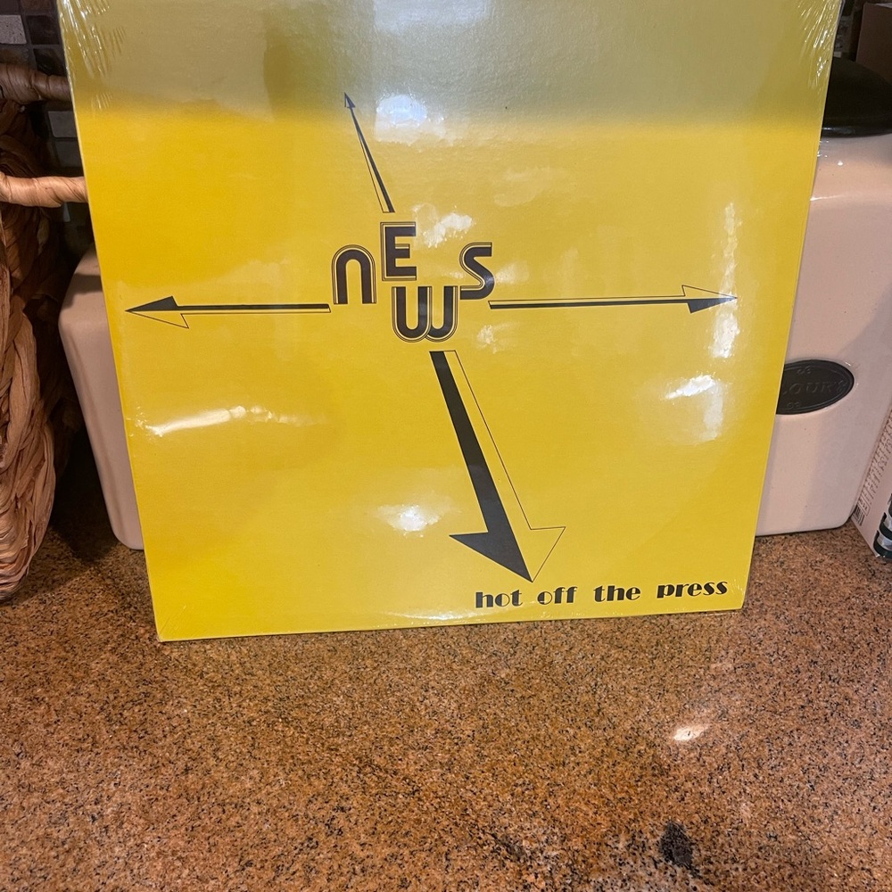 NEWS “Hot Off The Press” 1974 Vinyl LP XPL-1045 EXTREMELY RARE SEALED VINYL